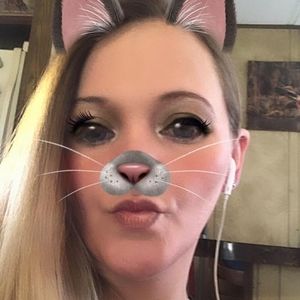 Meet your Posher, Norma